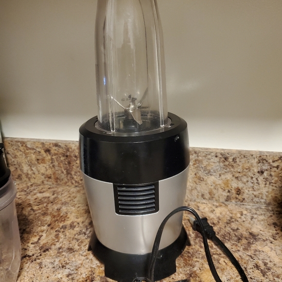 Ninja Smoothie blender - Picture 3 of 3